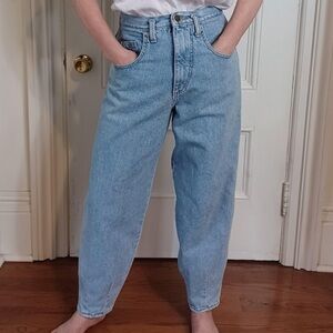 Vintage style freedom jeans, balloon fit women’s size 10